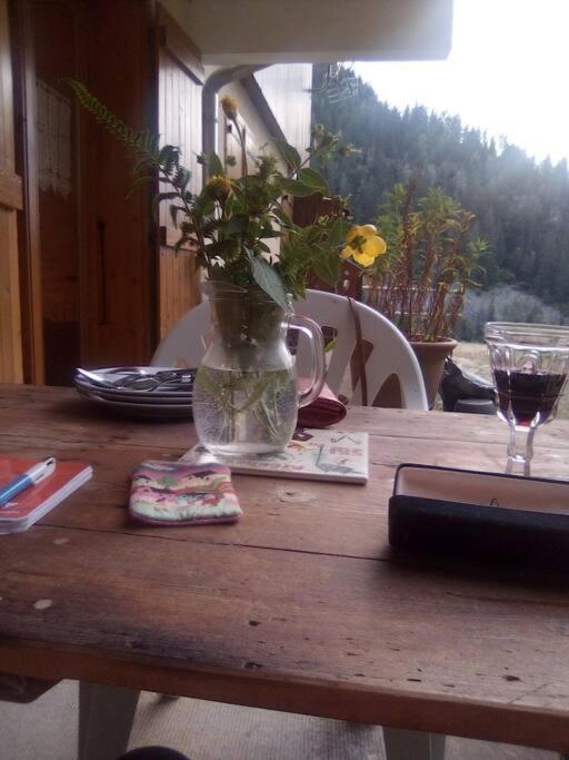 L'Appartement Les Bossons En Lisiere De Foret Dans Le Chalet Genepi Areches Exterior photo